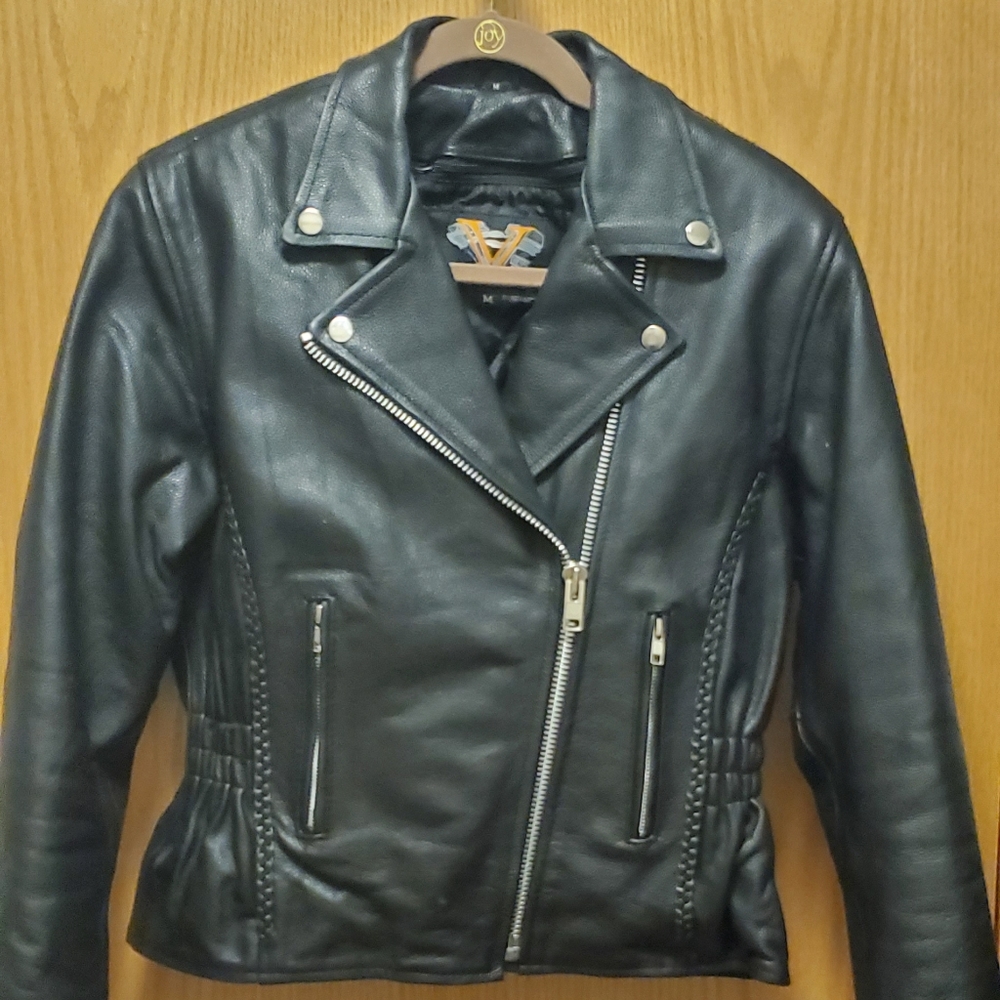 Ladies leather moto jacket